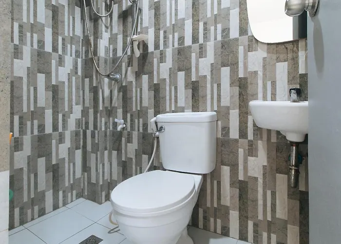 Hotell Reddoorz At Fat J Apartelle Mactan 3*