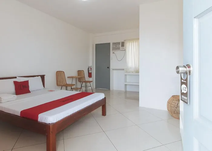 Reddoorz At Fat J Apartelle Mactan