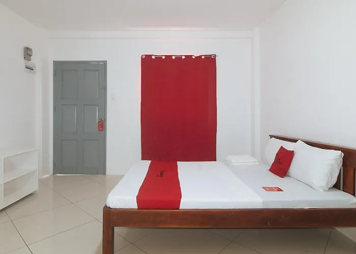 Reddoorz At Fat J Apartelle Mactan Hotell