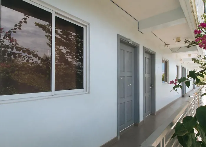 Reddoorz At Fat J Apartelle Mactan Cebu